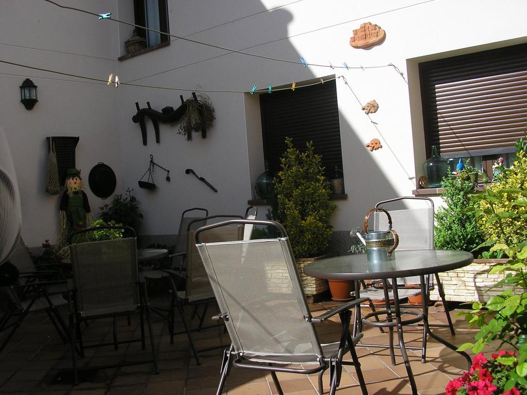 Casa De La Paca Bed & Breakfast โกกา ภายนอก รูปภาพ